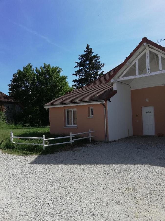 فيلا * Maison Aux Portes De Troyes En Champagne * Sainte-Maure المظهر الخارجي الصورة